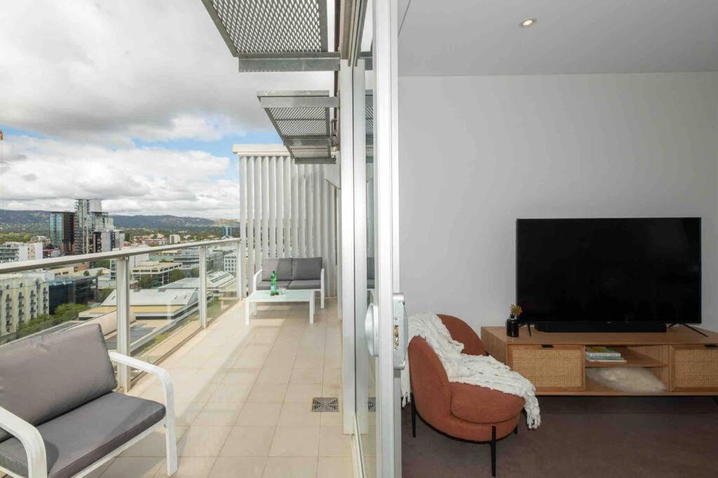 City Apartment, Pool & Carpark Adelaide Exterior foto